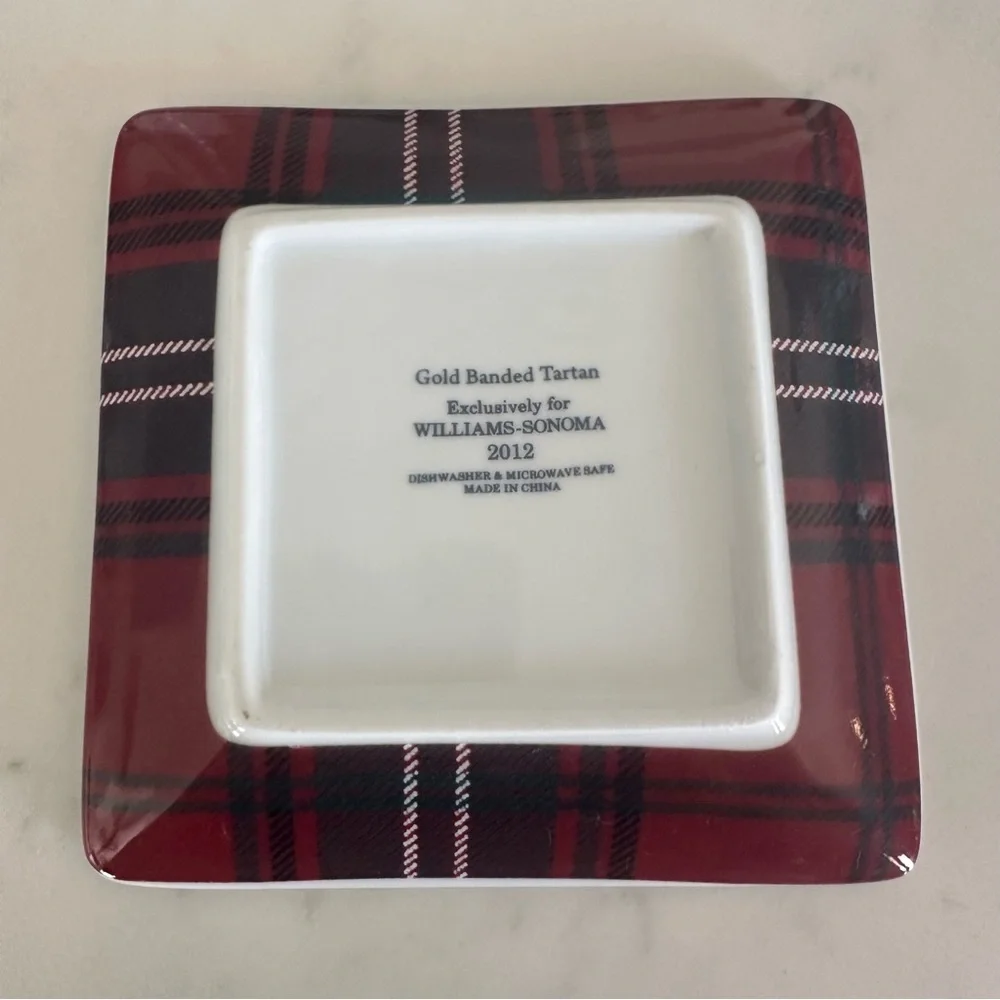 Williams-Sonoma Gold Banded Red Tartan Plate